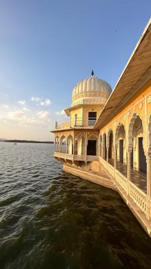 Phool Mahal Palace كيشانجاره المظهر الخارجي الصورة