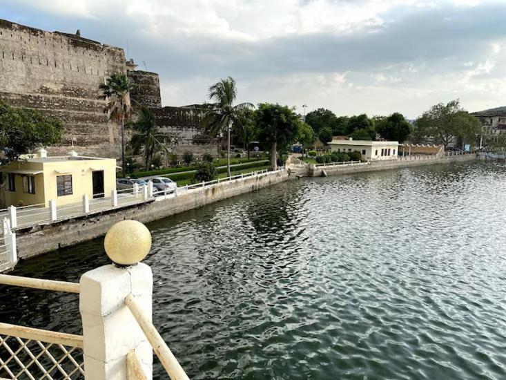 Phool Mahal Palace كيشانجاره المظهر الخارجي الصورة