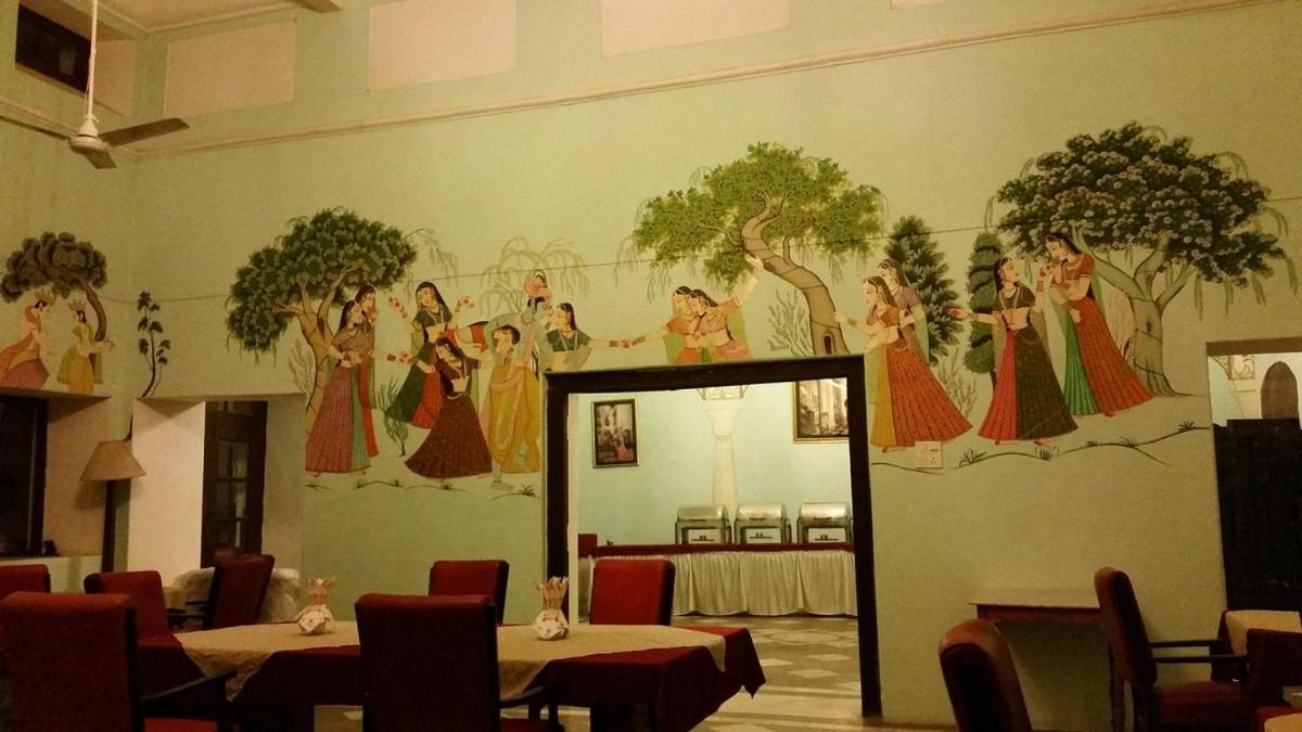 Phool Mahal Palace كيشانجاره المظهر الخارجي الصورة